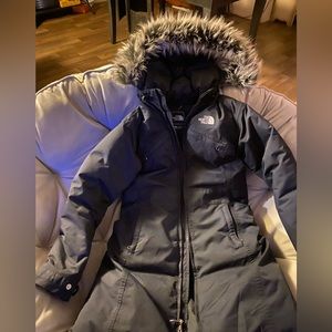 NWOT never worn smoke free home the north face size small